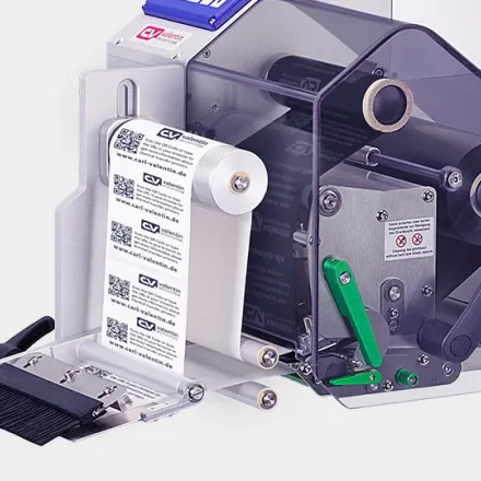 WMX 5001E spring-mounted wipe-on applicator with pressure brush