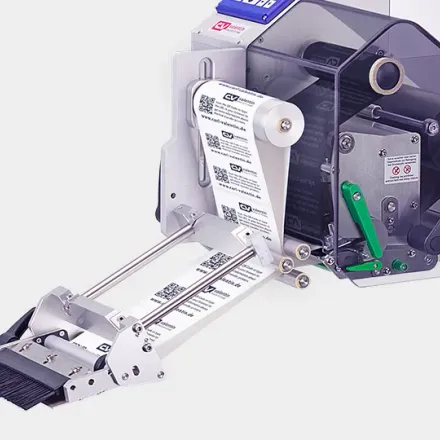 WMX 5010E adjustable wipe-on applicator with pressure brush